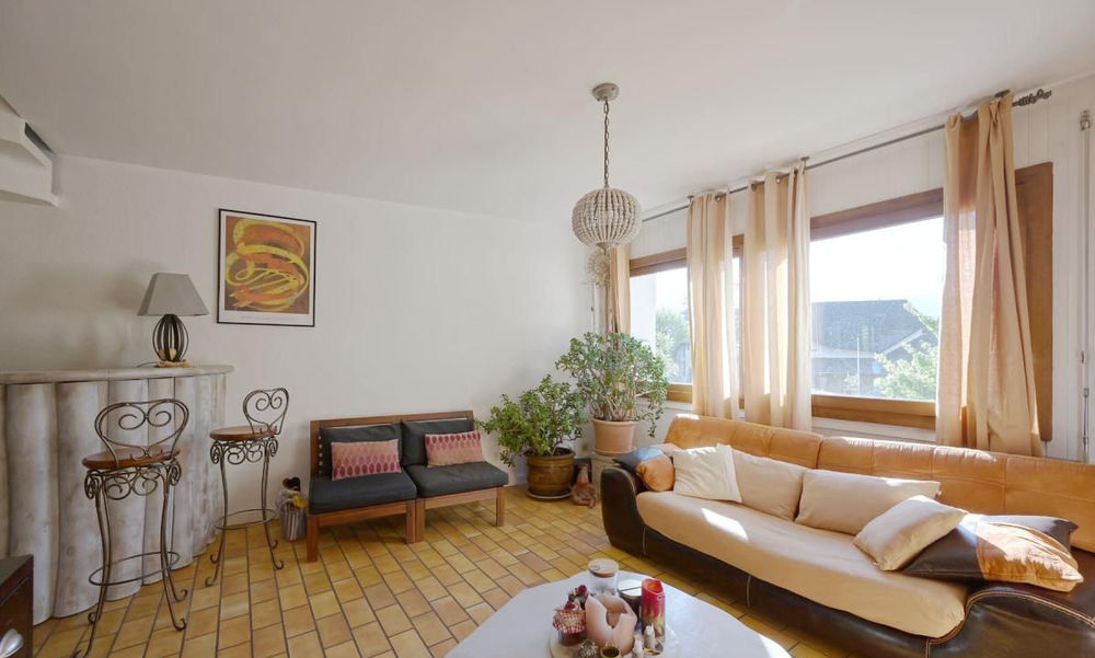 Centre Poisat, duplex proche commodités et services