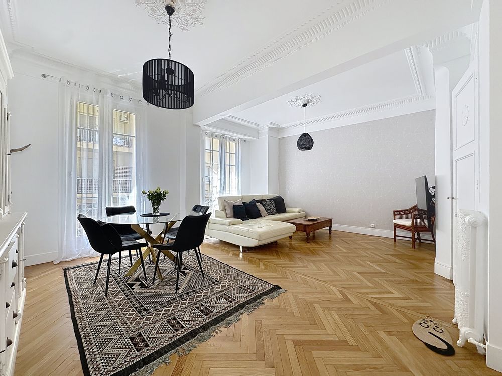 Appartement bourgeois, Nice quartier des musiciens