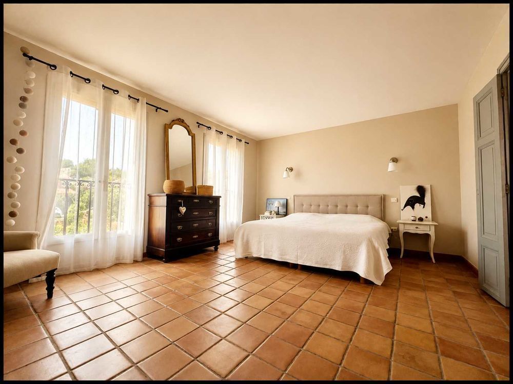 Maison 150 m² €" 3 chambres €" Centre Leucate Village €" Extérieur sans vis-à -vis