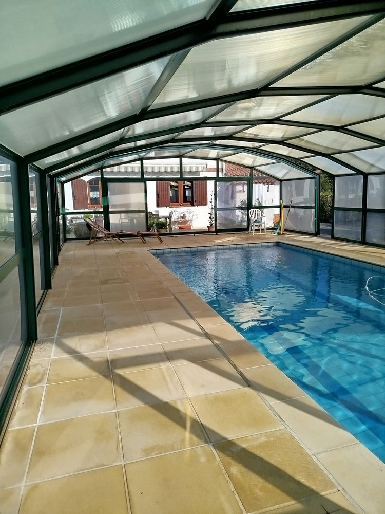 Maison de plein pieds classé DPE AA sur terrain de 1980m2