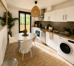 F3 DUPLEX 67 m2 dans pavillon , balcon , 2 GARAGES CENTRE SA