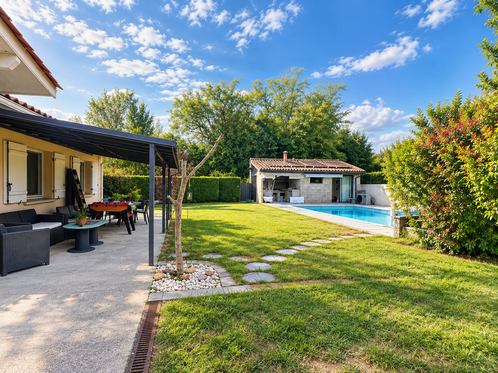 Maison 140 m², piscine, garage 124 m² ? Gauriac