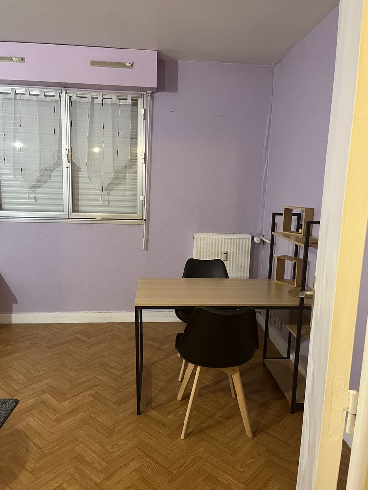 Studio 2 min commerces et mer, centre Concarneau