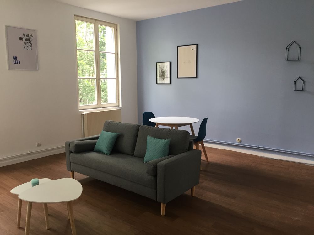 Superbe T2 meublé lumineux de 58 m² en plein centre-ville