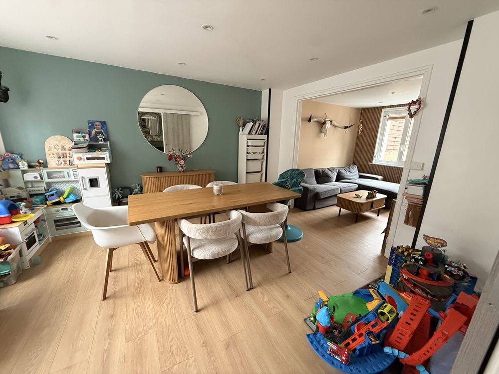 Maison entre particuliers avec local indépendant
