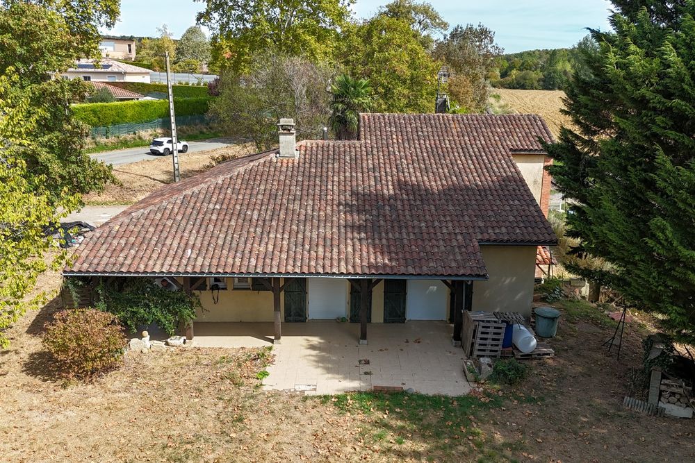 Maison individuelle ? 3 chambres + mezzanine ? terrain 3 500