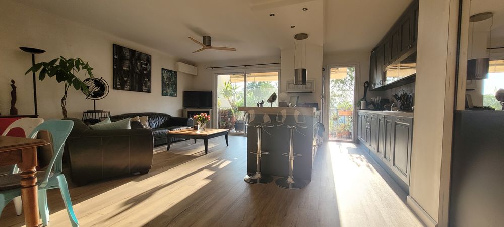 Mougins-Le-Haut - 3 pièces - 73m2 + Terrasse 10m2 sans vis-à -vis + Parking fermé + cave