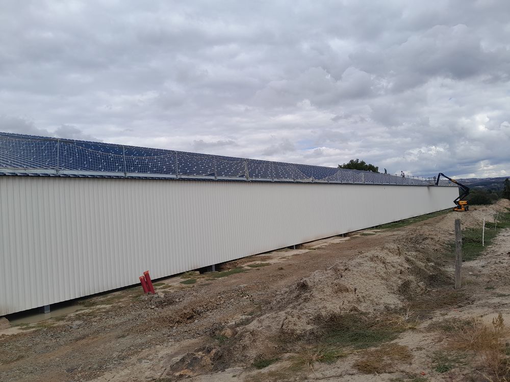 HANGAR POUR STOCKAGE