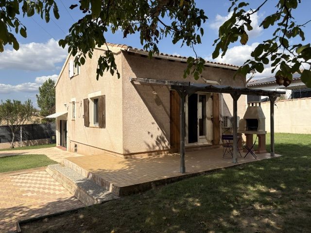 Villa quartier calme et résidentiel dans un joli village
