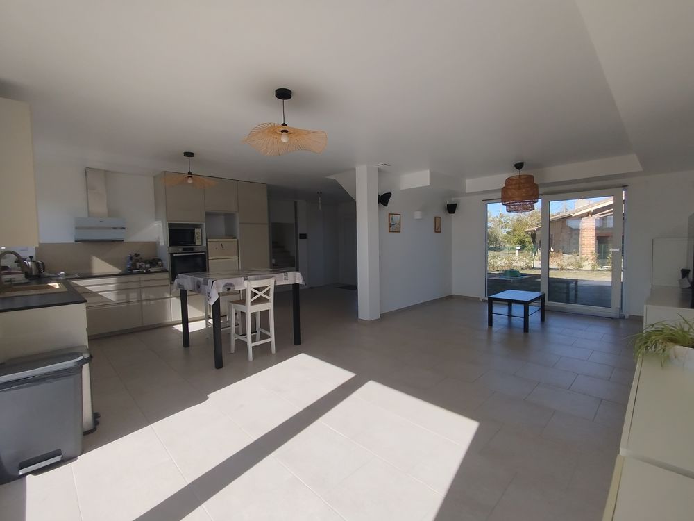 Maison 5 pièces 141 m² hab.