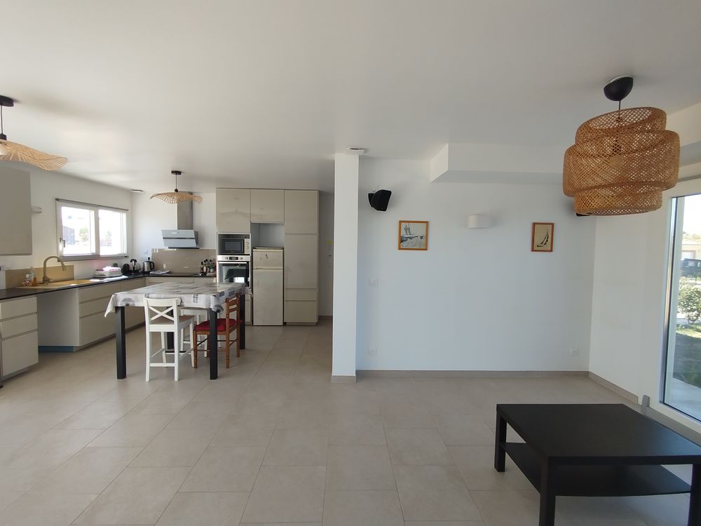 Maison 5 pièces 141 m² hab.