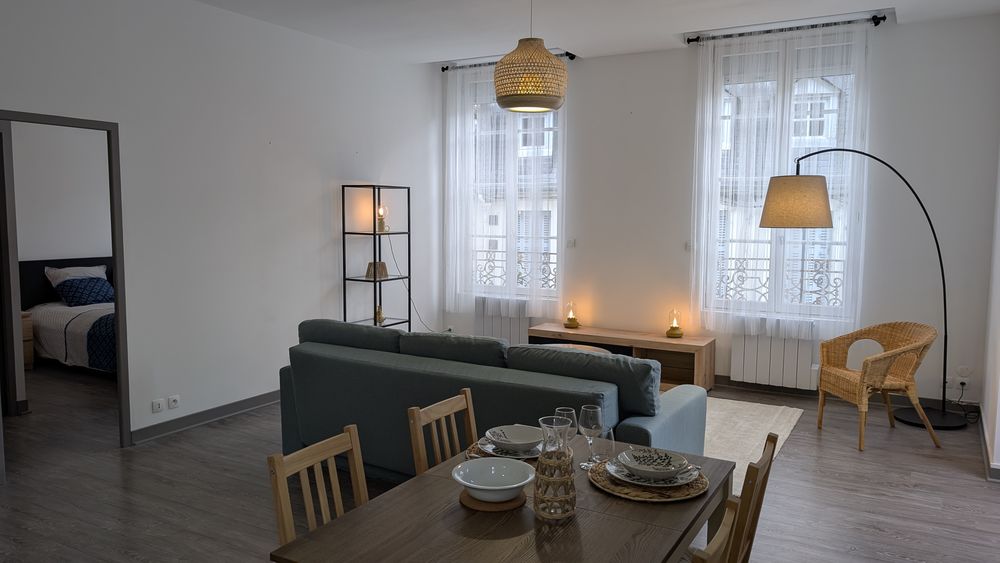 Charmant T2 meublé lumineux de 60 m² ? Vieux Cognac