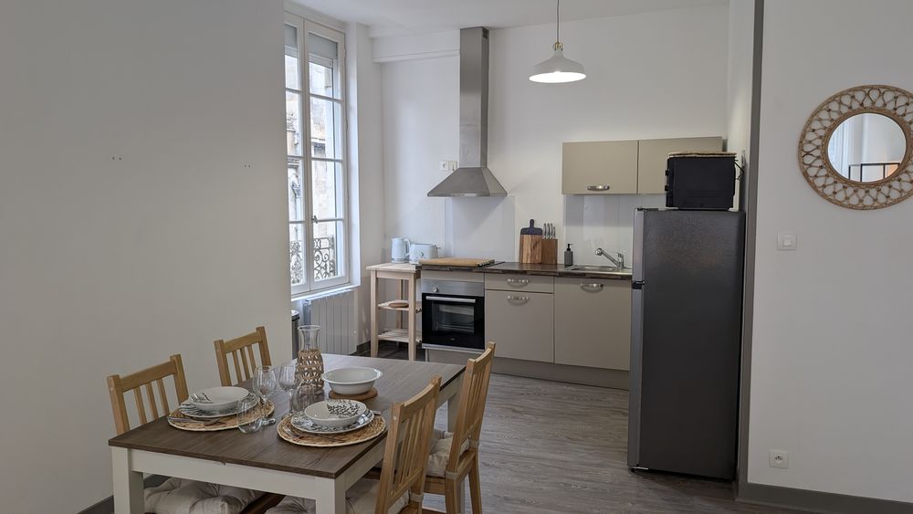 Charmant T2 meublé lumineux de 60 m² ? Vieux Cognac
