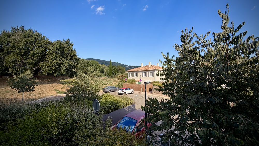 Beau T3 récent de 59 m² - Terrasse et parking privatif