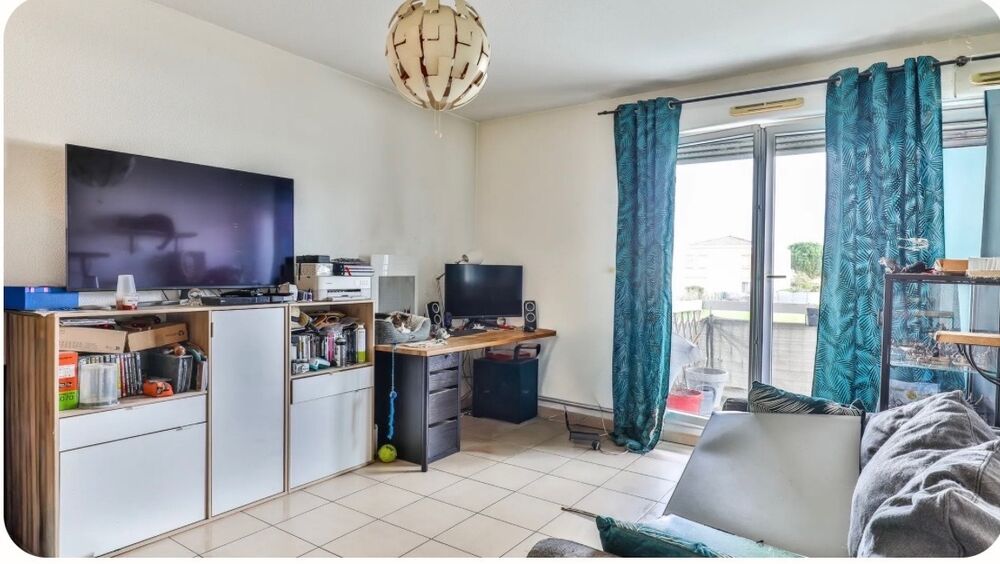 Appartement T2 bien situé à belin béliet .