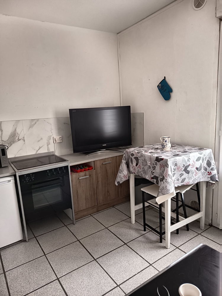 Appartement meublé a loué a l année où au Mois