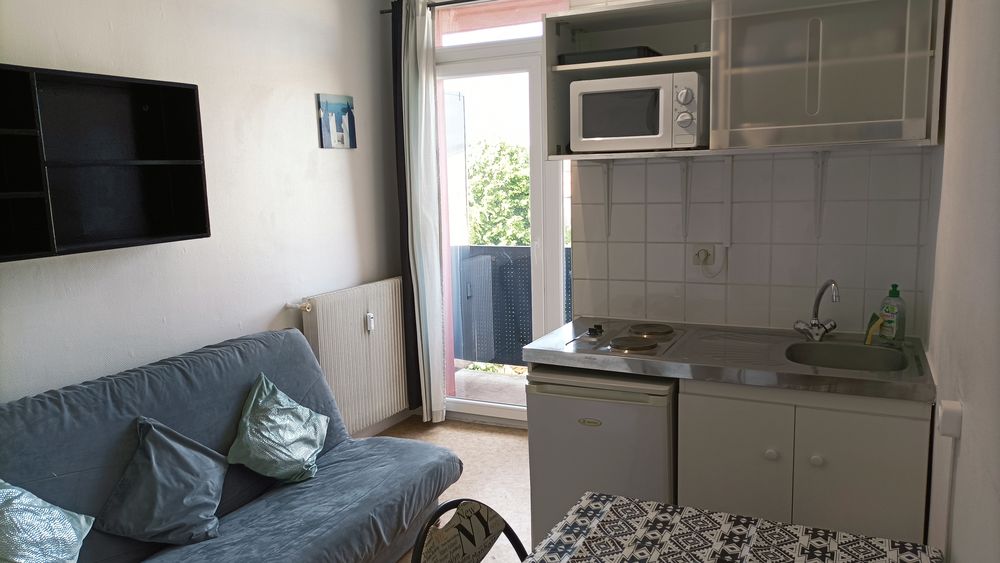 STUDIO Meublé