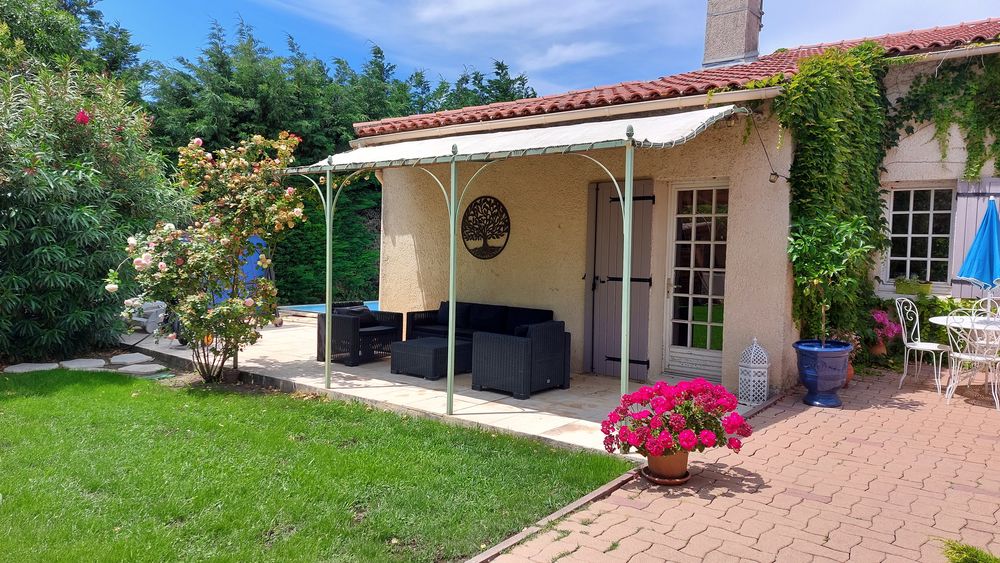 JOLIE MAISON PLAIN-PIED 150m2 AVEC PISCINE