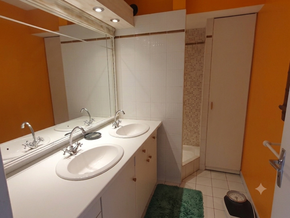 Appartement T4 à 5 mn du métro -Résidence calme centre ville