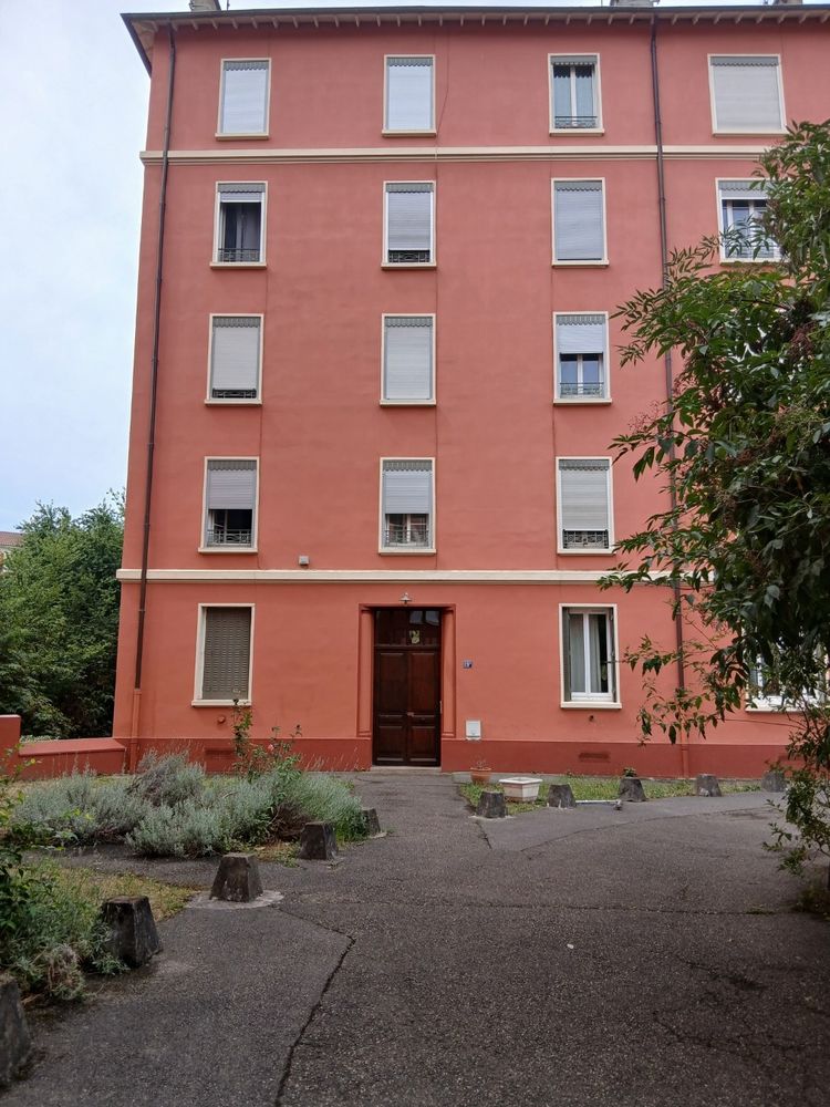 APPARTEMENT 40 M2 VILLEURBANNE