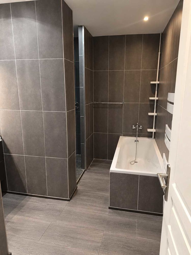 DUPLEX FAMILIAL DE 143M2 AVEC JARDIN PRIVATIF DE 60M2