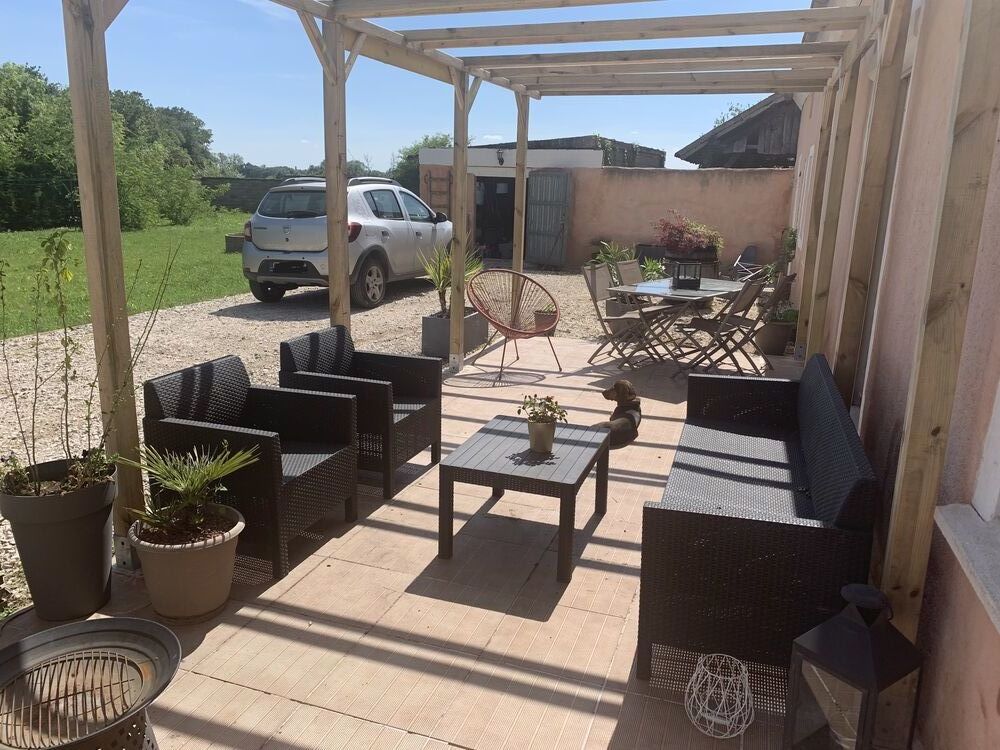 Maison de charme 4 pièces ? 105 m² ? Grand terrain 1353 m²