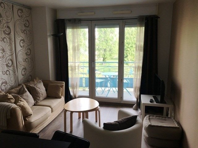 Dans une résidence studio 24m² ascenseur dispo