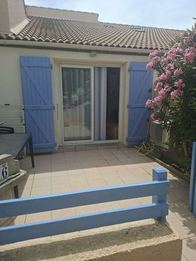 Pavillon t2 port la nouvelle proche plage