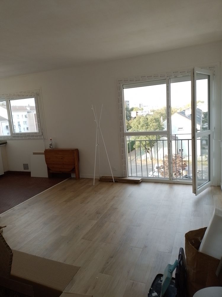 Studio 25 m 2 - centre ville de Maurepas