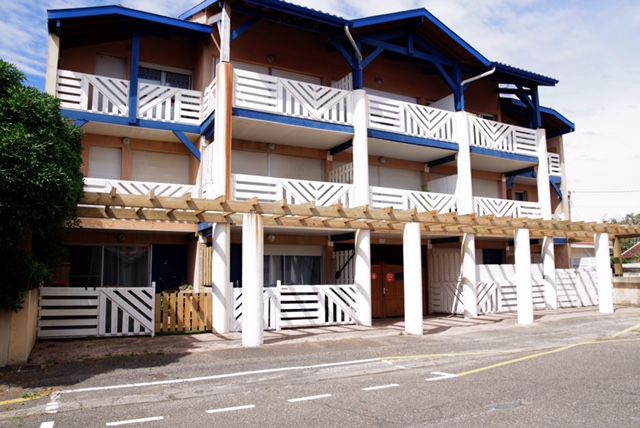 Appartement studio cabine 24m2, avec terrasse couverte 8 m2,