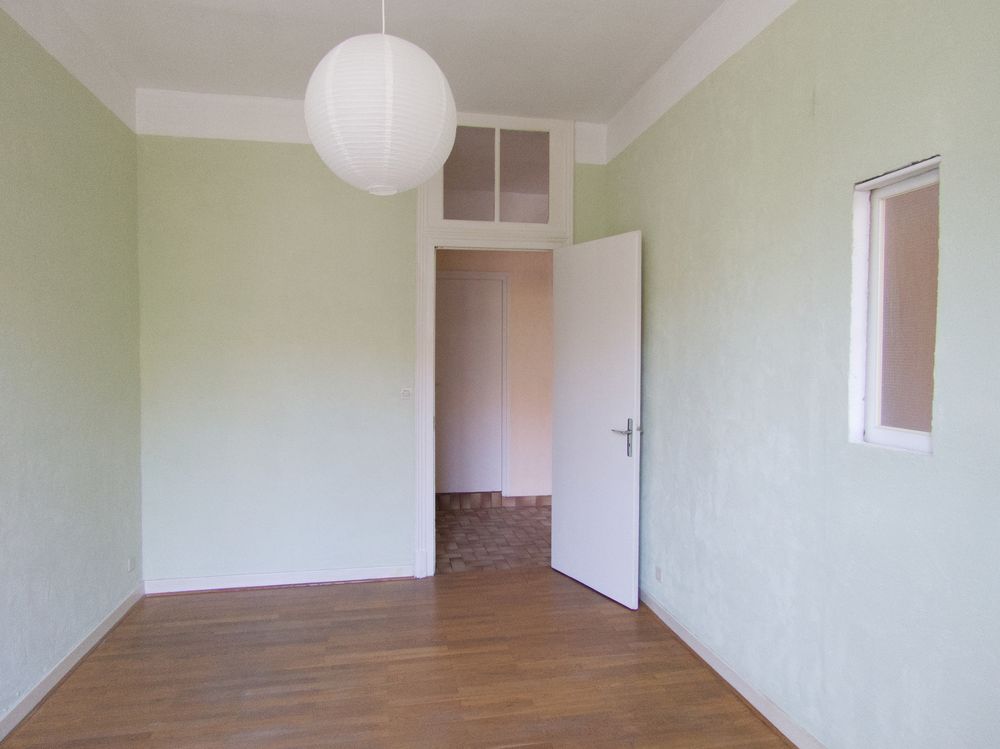 Appartement T3 traversant de 86.11 m² - Grenoble centre