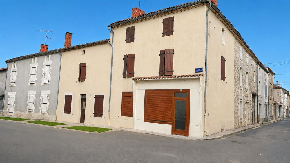 Maison de ville 126m² - Centre MANSLE