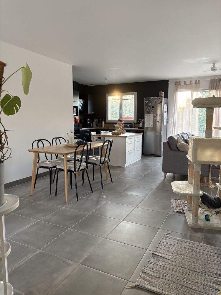 Maison 4 pièces 91 m² €" 3 chambres €" piscine €" garage €" terrain 609 m²