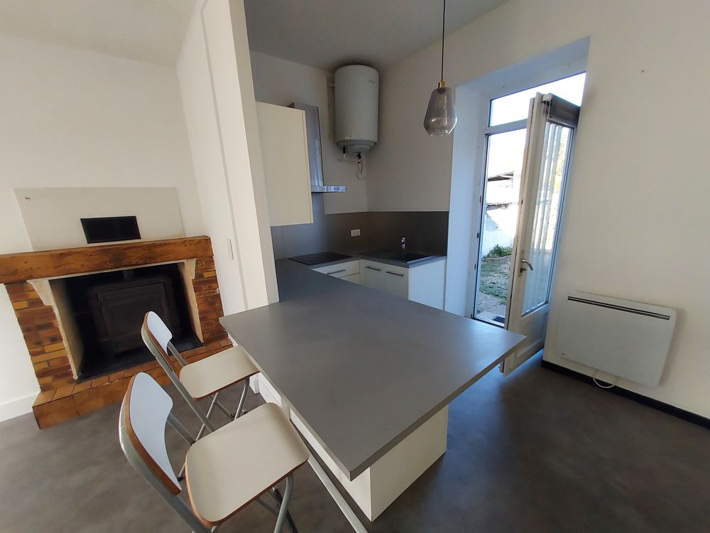 T3 - RDC 43M² AVEC JARDIN - REZE