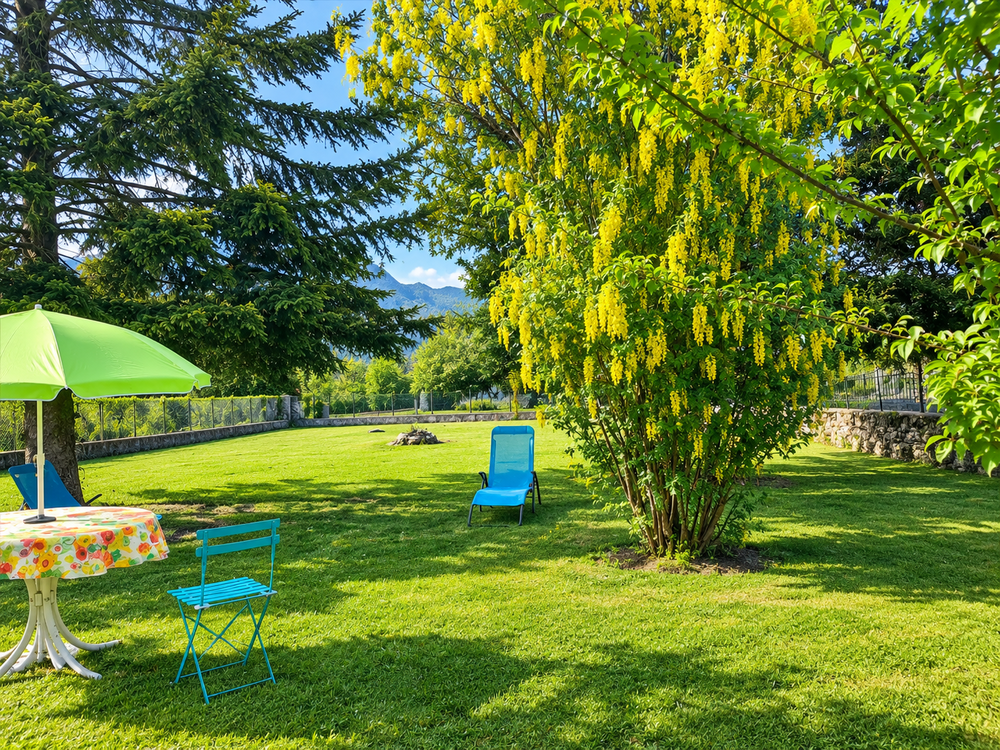 Maison rénovée 160 m² vue Pyrénées terrain arboré 2 000m2