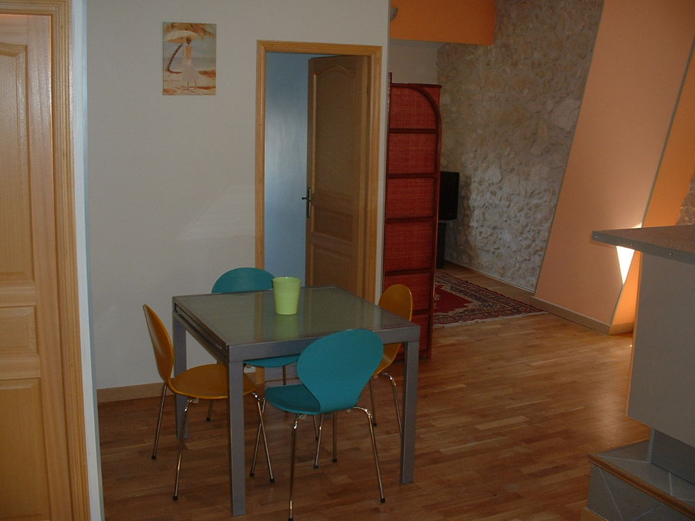 Très Bel Meublé T3 Appartement deuxième étag + Cellier Privé