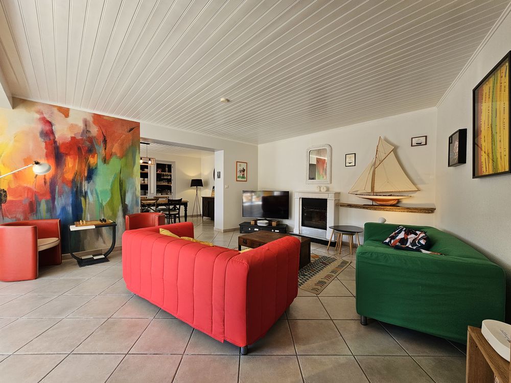 maison 141 m2 5 pièces terrain 664 m2 piscine et jacuzzi