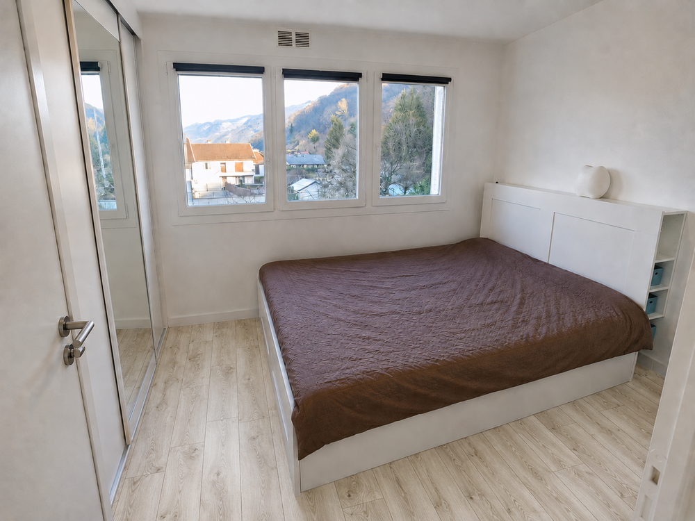 Gières Appartement T3 rénové avec CLIMS REVERSIBLES