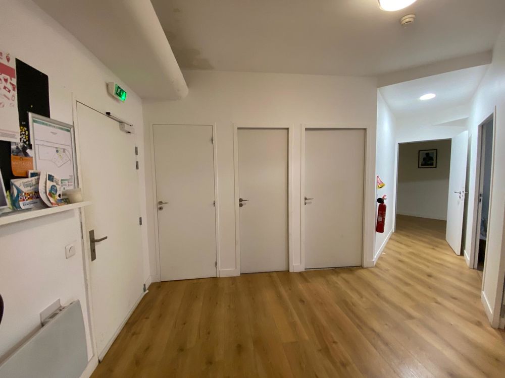 A SAISIR 102M2 ARCHITECTURE POUILLON 185000€