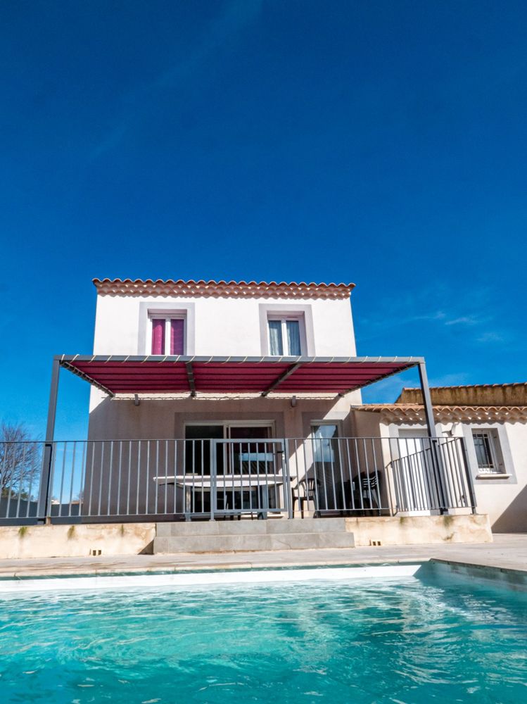 A Raphèle les Arles, maison familiale proche centre du villa