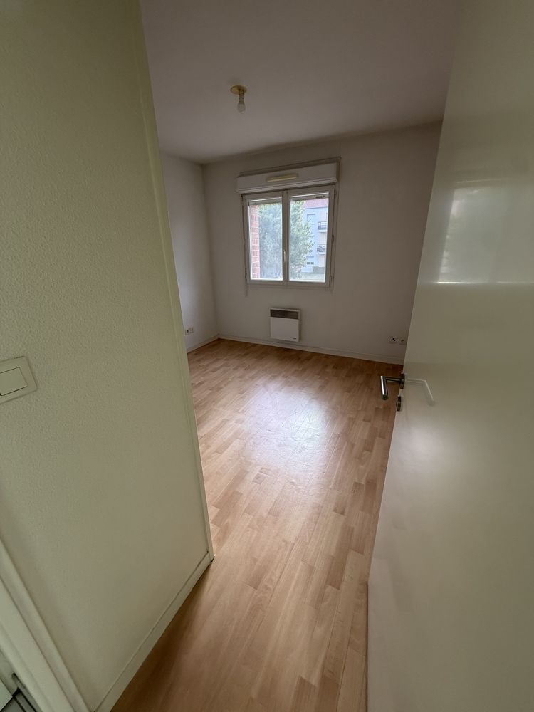APPARTEMENT 1ER ETAGE DE 42 M2 AVEC UNE CHAMBRE