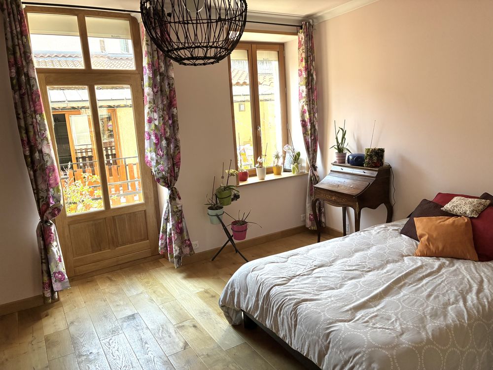 Appartement lumineux + dépendance