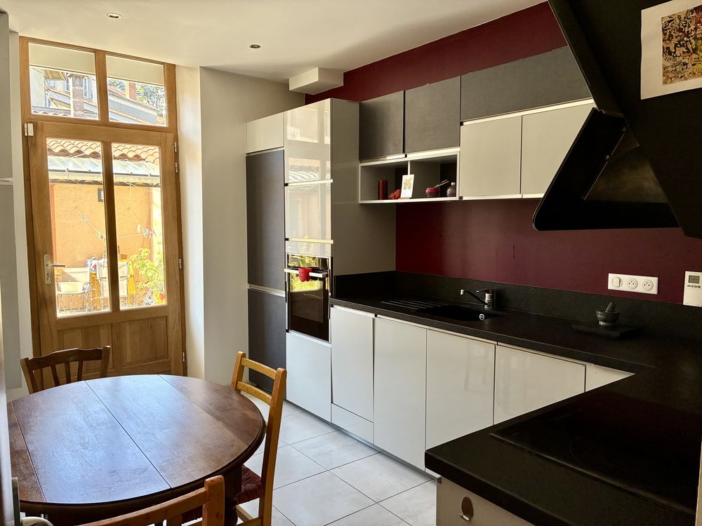 Appartement lumineux + dépendance