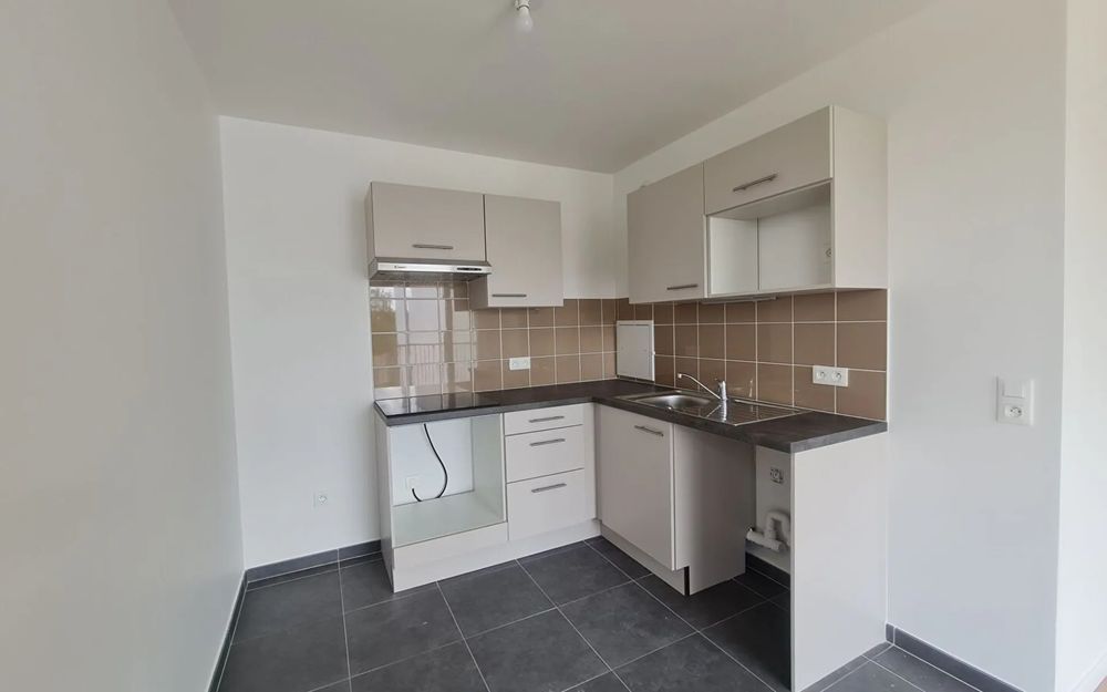 Appartement T3 (62 m²) à COMBS LA VILLE