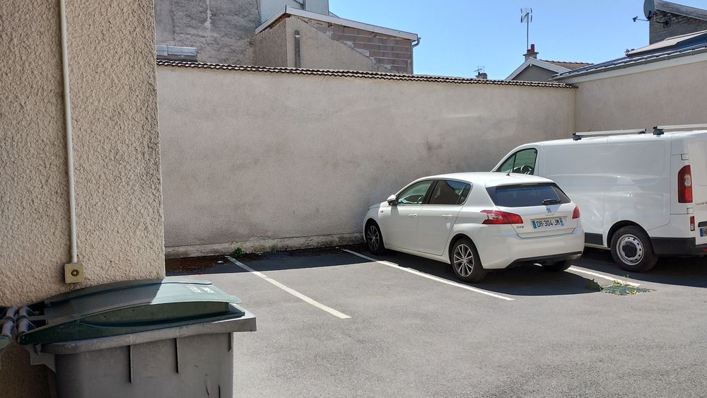 Studio avec parking quartier zola