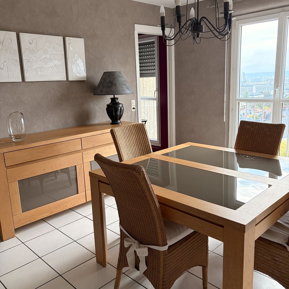 Appartement III pièces meublé quartier Descroizilles