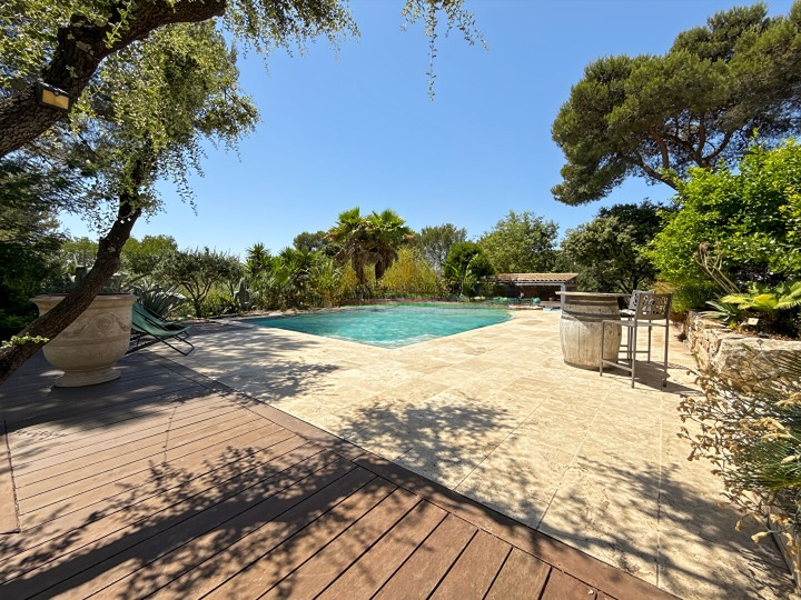 MAISON INDIVIDUELLE NIMES