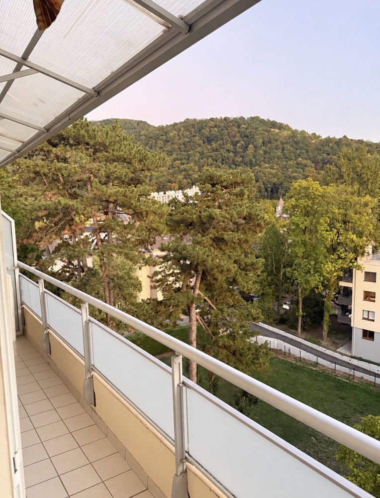 T2 62 m² €" DERNIER ETAGE €" RENOVE EN 2026 €" VUES MONTAGNES €" GIàˆRES