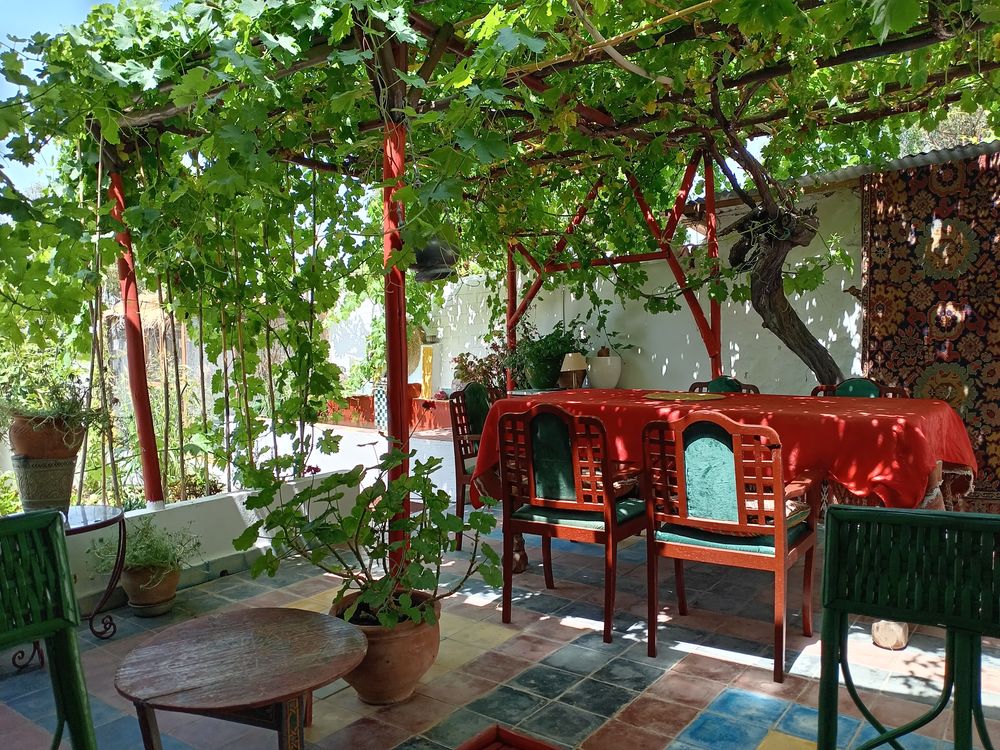 Nord du Maroc, maison avec jardin dans la montagne