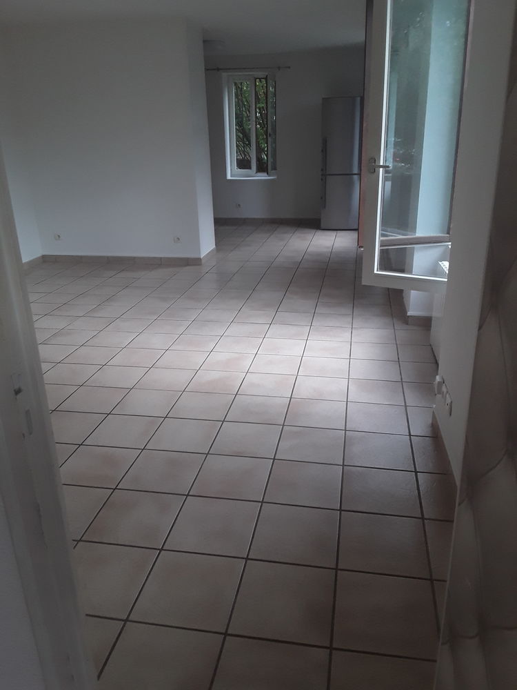 Appartement T3 rez de jardin surélevé